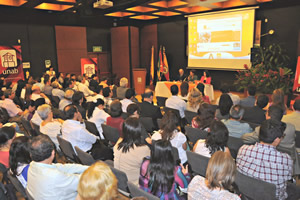 Coloquio Internacional: La protección del medio ambiente:un reto para el Derecho