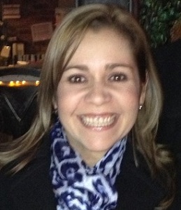 Sara Patricia Vera Trujillo. Gerente de Bancolombia, oficina regional