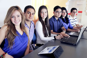 Videoconferencia de Inducción a estudiantes virtuales de pregrado profesional
