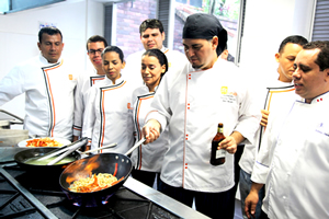 El programa de Gastronomía los invita a la noche de comida asiática en la Unab