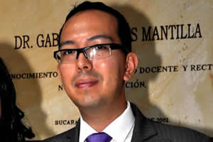Ingeniero de Sistemas de profesión y docente por vocación