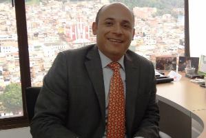 Sergio Augusto Corredor Guzmán. Comprometido con el servicio al cliente