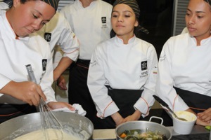 Convocatoria para Administradores Turísticos y Hoteleros