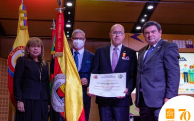 UNAB recibe dos reconocimientos internacionales