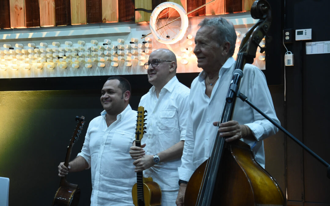 Un trío que deja en alto el nombre de la UNAB