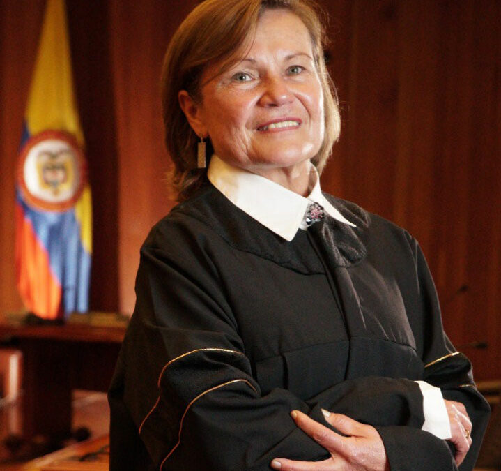Hilda González Neira, una abogada UNAB disciplinada y comprometida