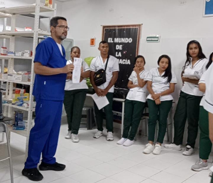 Juan Hernández, líder del cambio social de las farmacias en Arauca