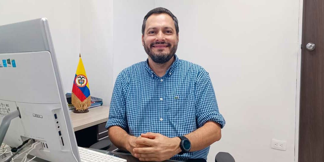 Carlos Oviedo sobre la Maestría en Gerencia Educativa Dual UNAB: “Era lo que buscaba”
