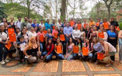 UNAB desarrolla diplomado gratuito para 100 mujeres de Bucaramanga