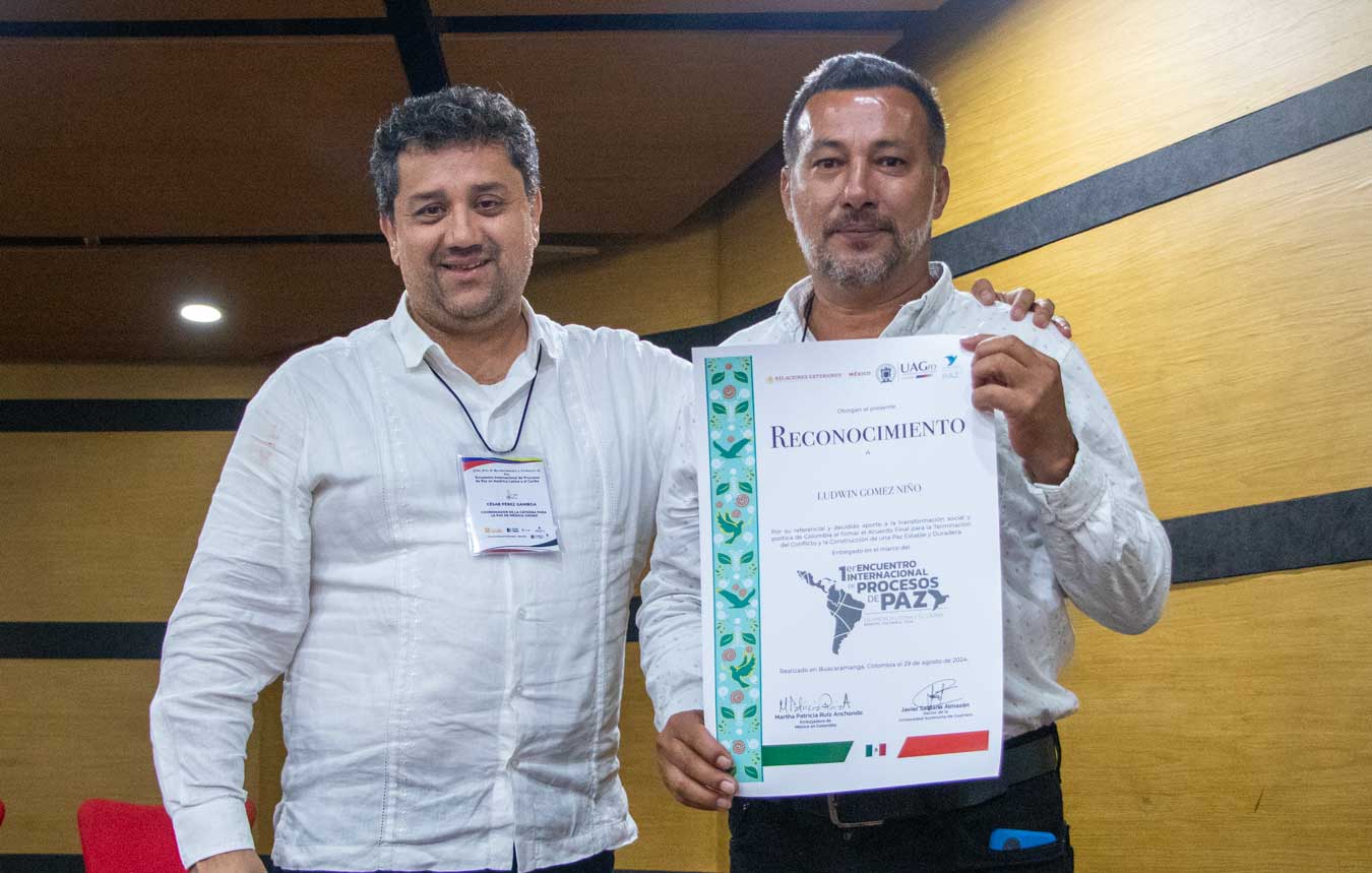 Firmantes del Acuerdo de Paz fueron reconocidos por el Gobierno de México en la UNAB