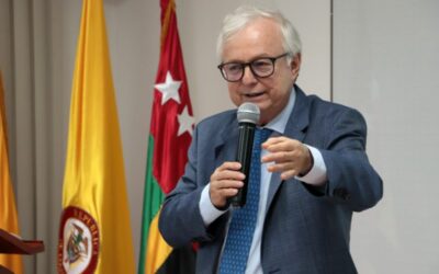 ¡Ya está listo el libro biográfico sobre el empresario Rafael Ardila Duarte! UNAB hará presentación en el Teatro Santander