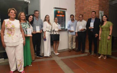 UNAB reconoce empresas que sirven como escenarios de práctica 