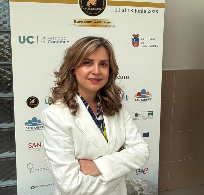 Investigadora UNAB expone estudio sobre el cacao santandereano ante expertos globales