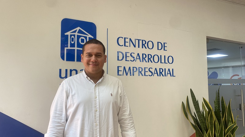 Nuevo director del Centro de Desarrollo Empresarial UNAB