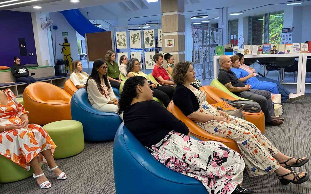 La UNAB le da la bienvenida a la primera cohorte del programa de Meditación Trascendental