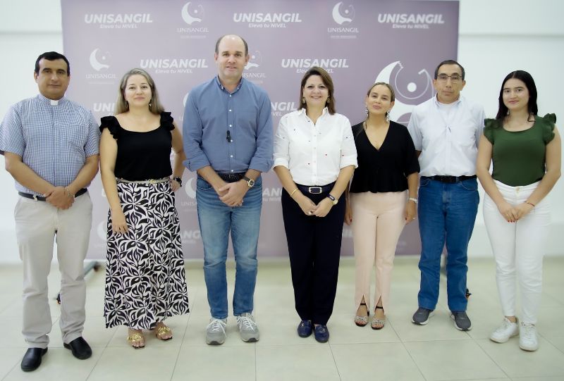 Unisangil ratifica a su rectora para el periodo 2026–2028