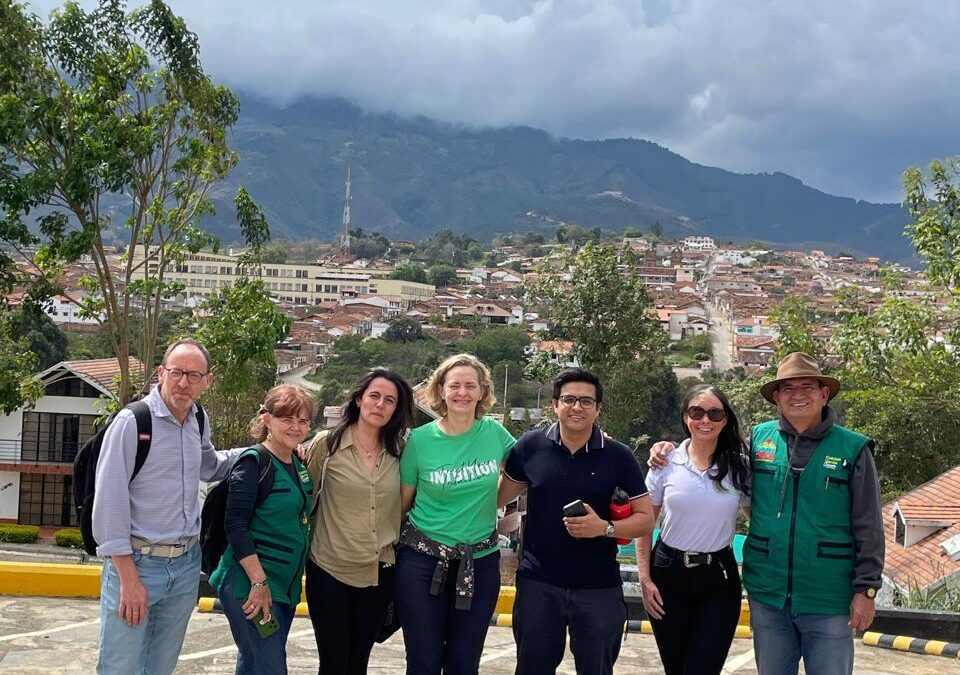 Academia, comunidad y cooperación internacional se articulan por el desarrollo territorial sostenible en Santander