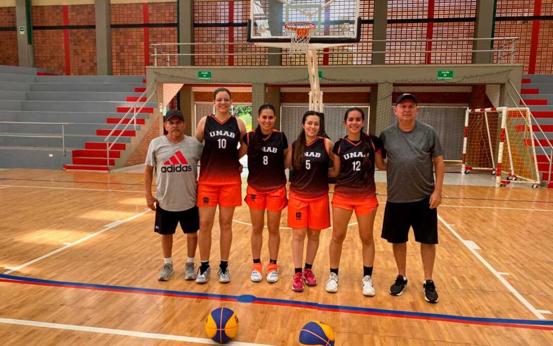 Juegos Zonales ASCUN 2026: la UNAB se destacó en baloncesto, tenis y ajedrez