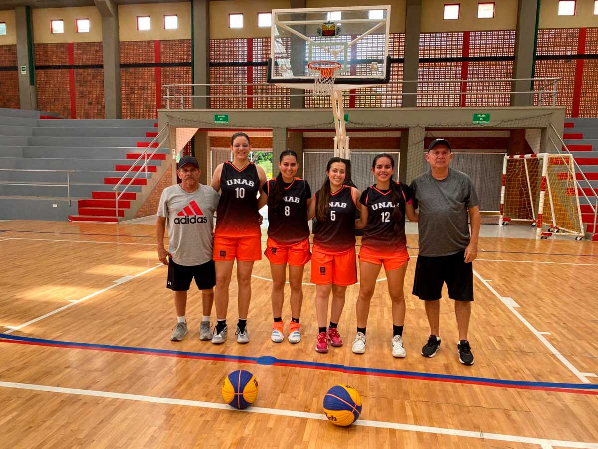 Juegos Regionales ASCUN 2026: la UNAB se destacó en baloncesto, tennis y ajedrez