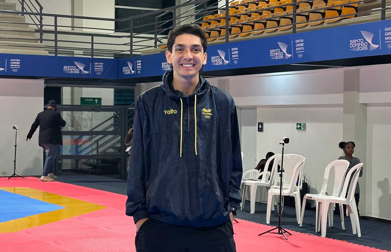 Estudiante UNAB clasifica a Selección Colombia de Taekwondo y es el único santandereano del equipo
