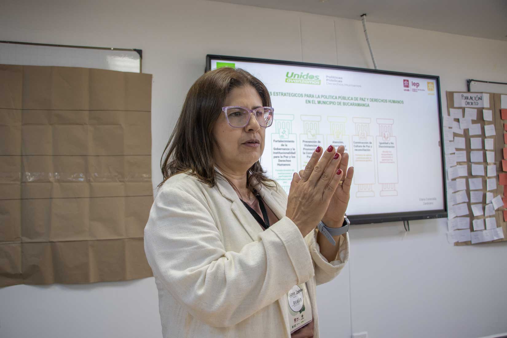 Por la convivencia pacífica: Alcaldía y UNAB construyen la primera política de paz y derechos humanos de la ciudad