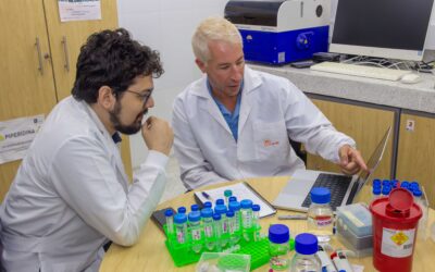 Docente de la Universidad de California refuerza investigación en la UNAB