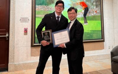 Profesor UNAB y neurocirujano recibe doble reconocimiento internacional en Mayo Clinic