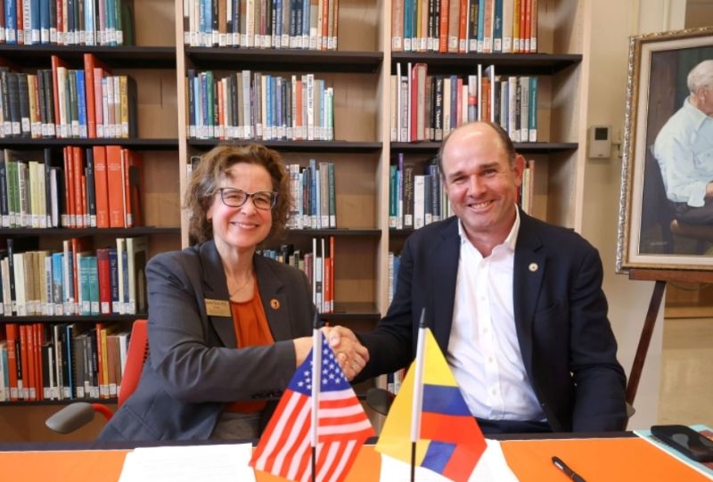 UNAB renueva su apuesta creativa con la Universidad Estatal de Buffalo