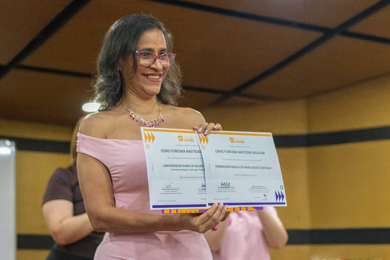 UNAB desarrolló programa especial para mujeres con diagnósticos de cáncer