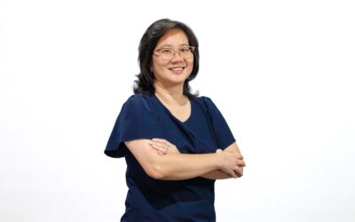 Profesora UNAB culmina doctorado en España con máxima distinción y fortalece la investigación interdisciplinaria.