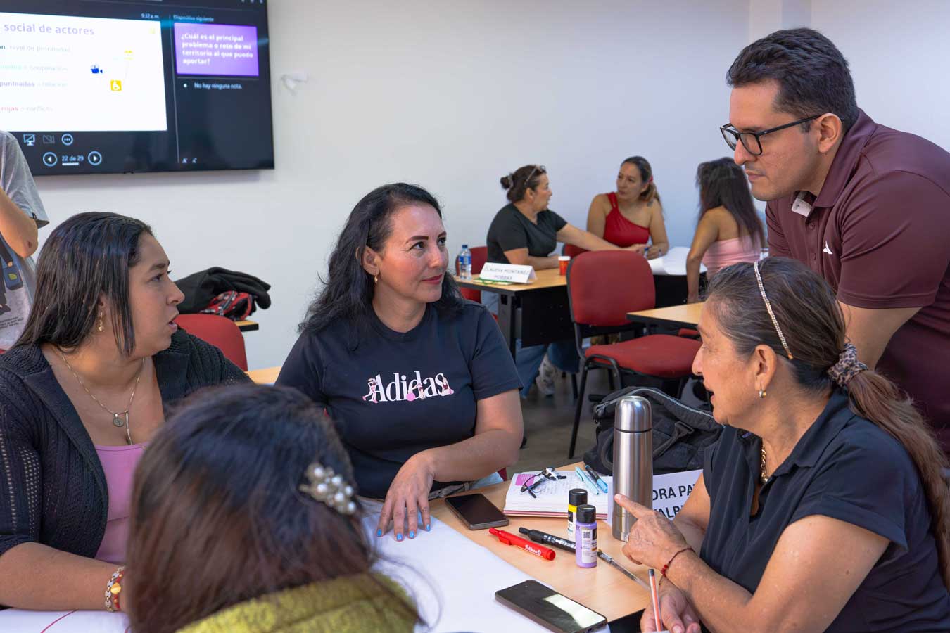 Mujeres rurales de Bucaramanga se forman gratuitamente en la UNAB