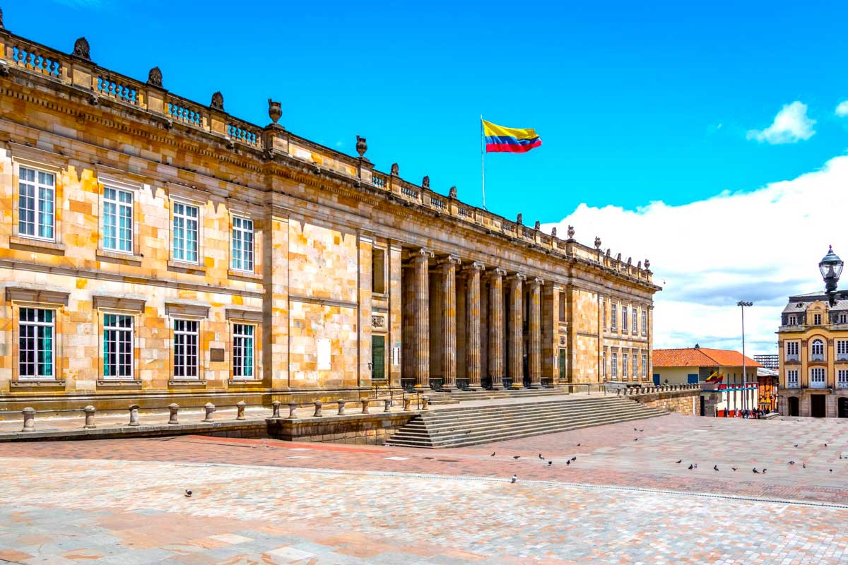 La Ciencia Política llega a la UNAB para impactar el ejercicio público desde el aula