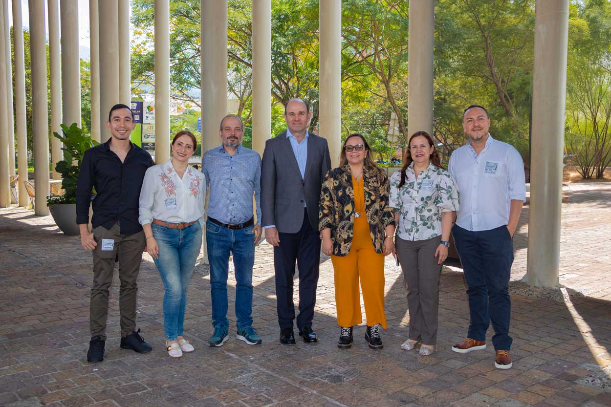 UNAB entregó resultados de la evaluación al Plan Integral de Desarrollo Metropolitano